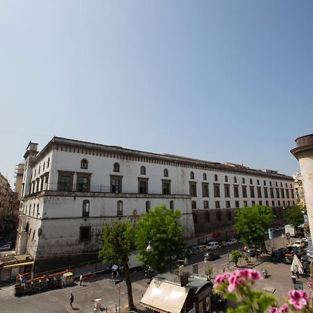 B&B Napoli Centrale N 74 Bagian luar foto