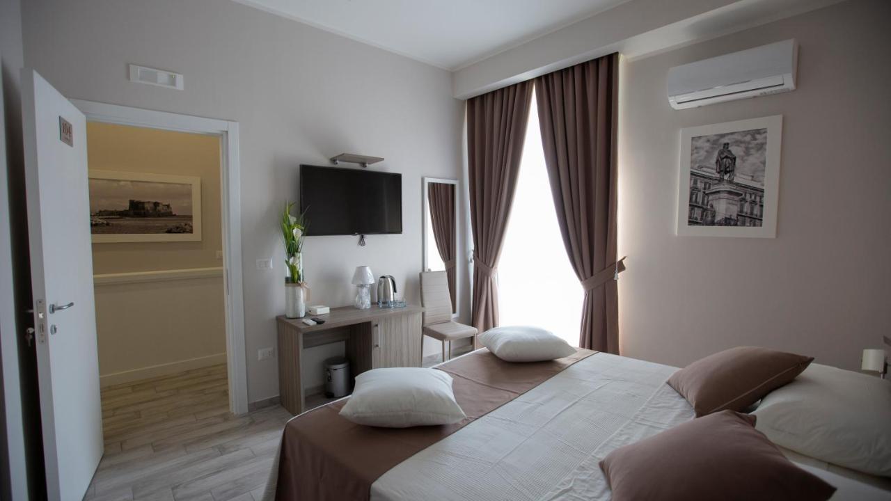 B&B Napoli Centrale N 74 Bagian luar foto