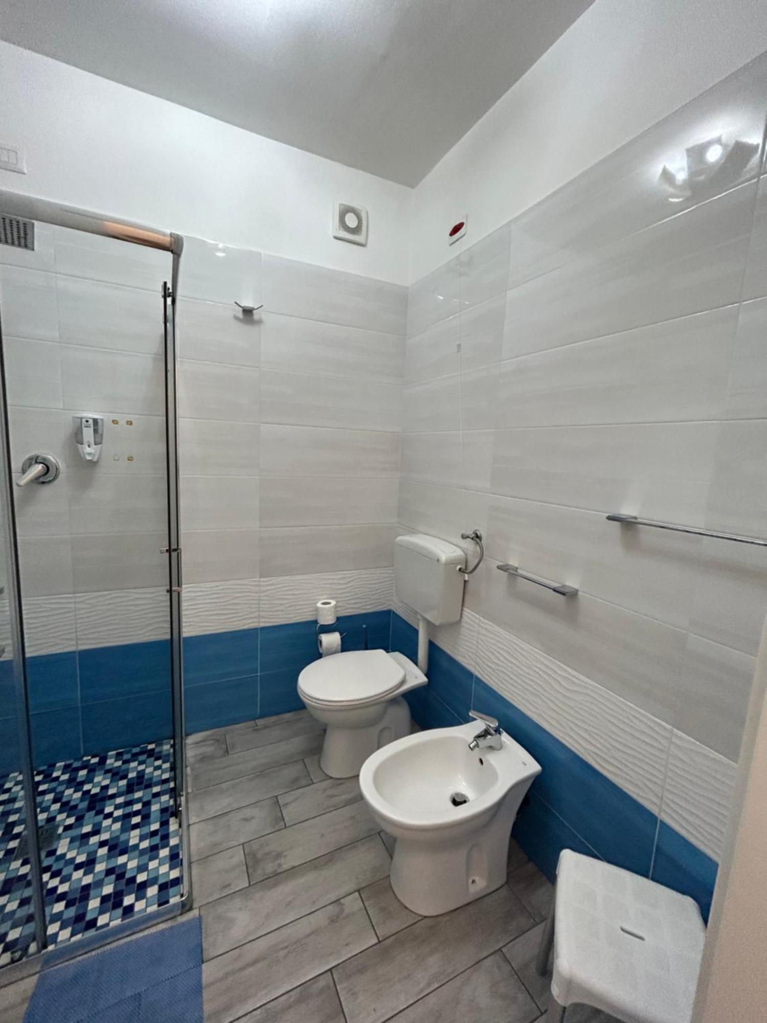 B&B Napoli Centrale N 74 Bagian luar foto