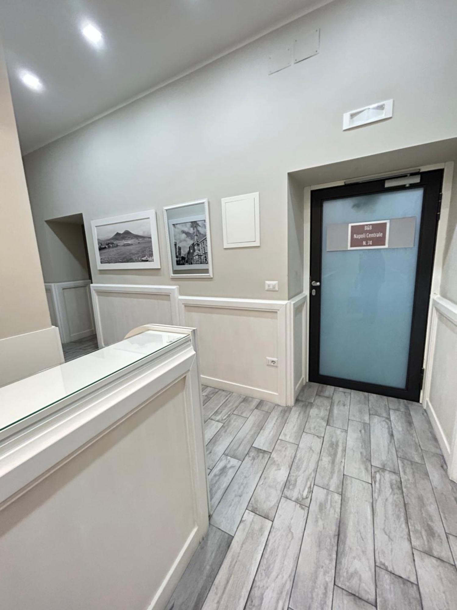 B&B Napoli Centrale N 74 Bagian luar foto
