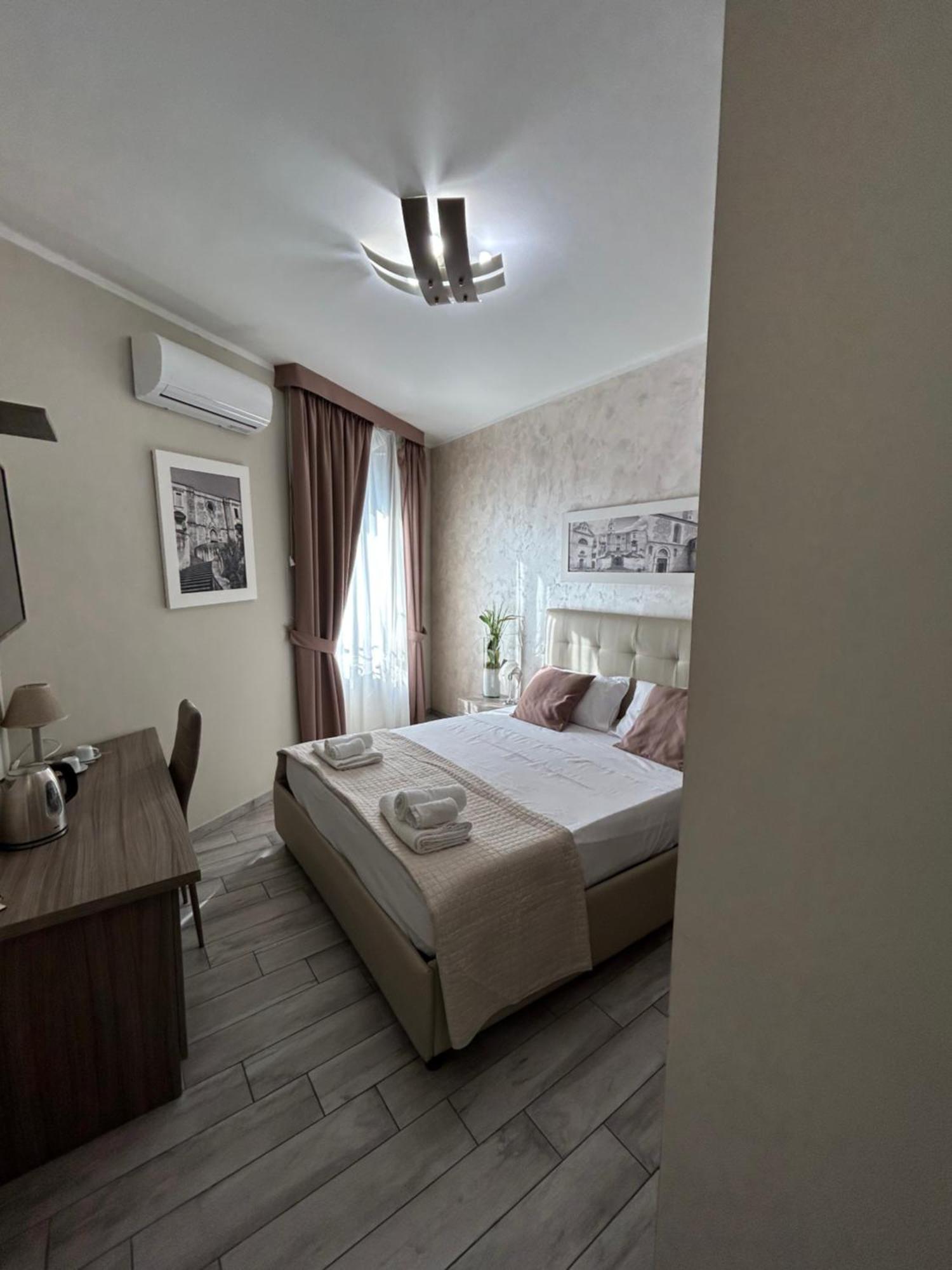 B&B Napoli Centrale N 74 Bagian luar foto