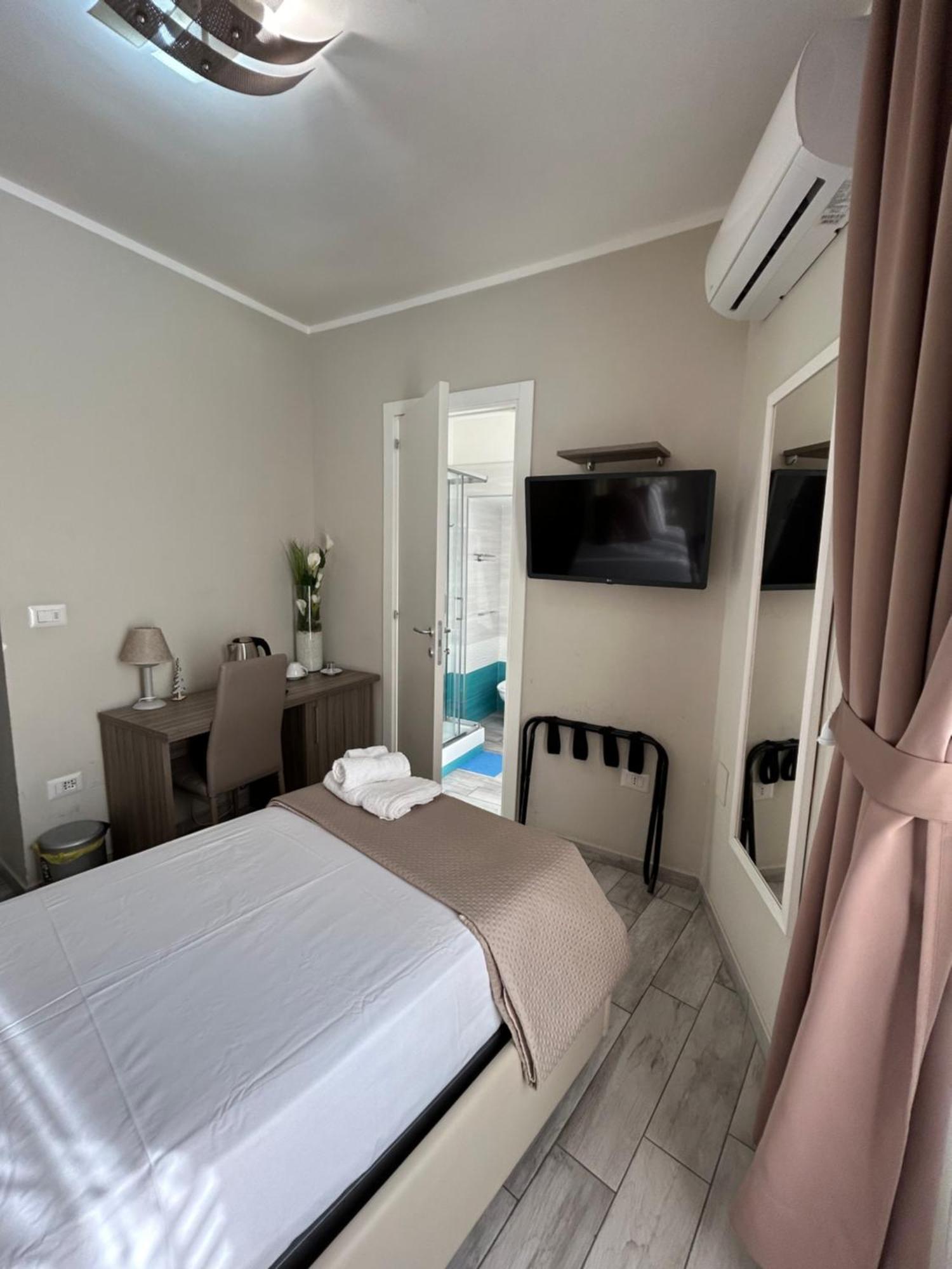 B&B Napoli Centrale N 74 Bagian luar foto