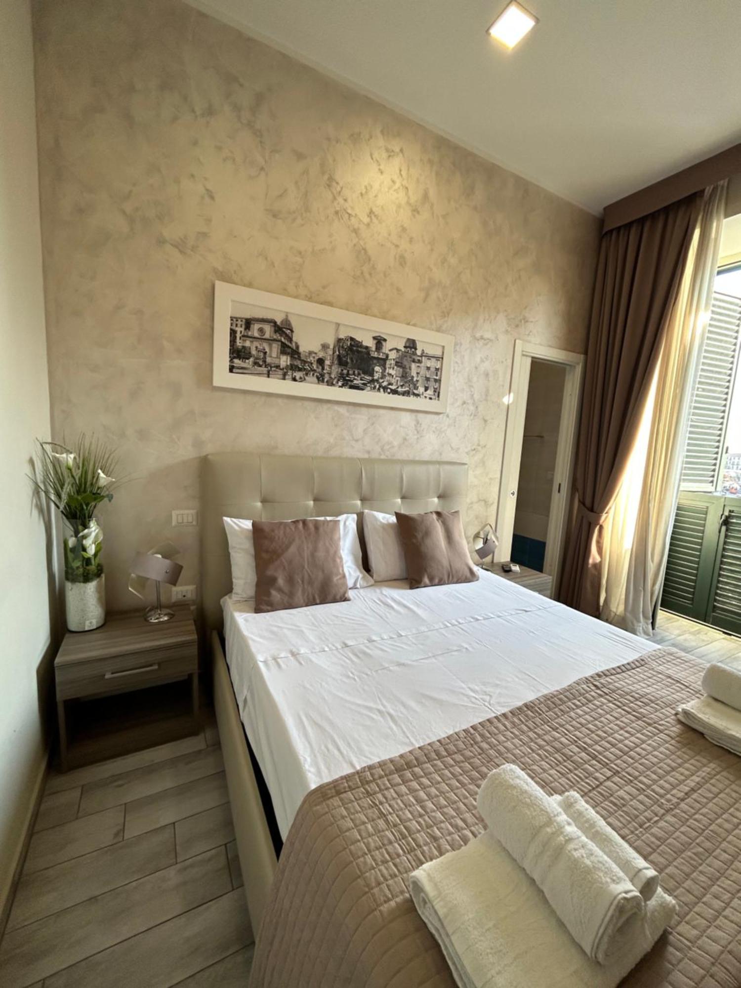 B&B Napoli Centrale N 74 Bagian luar foto