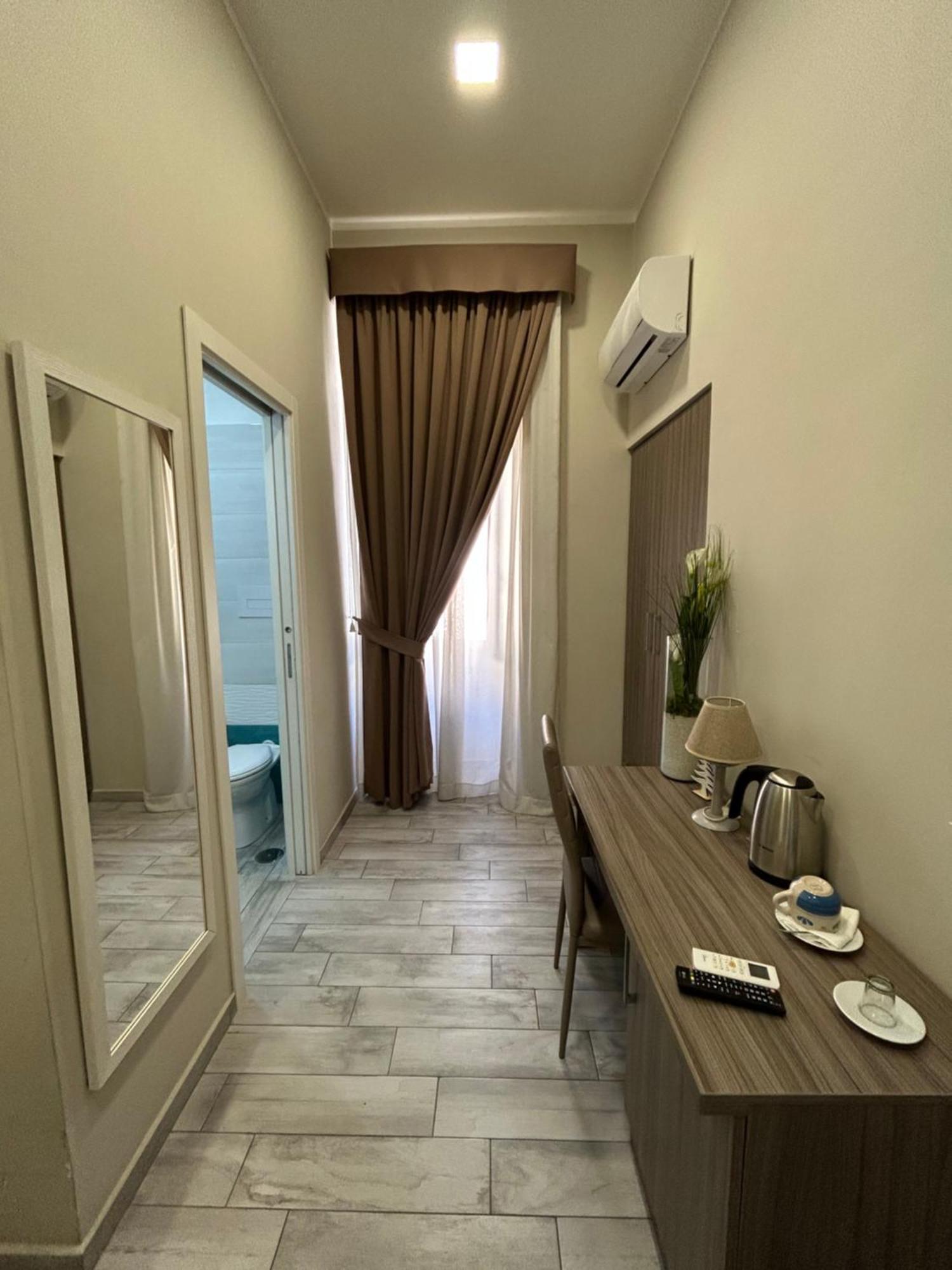 B&B Napoli Centrale N 74 Bagian luar foto